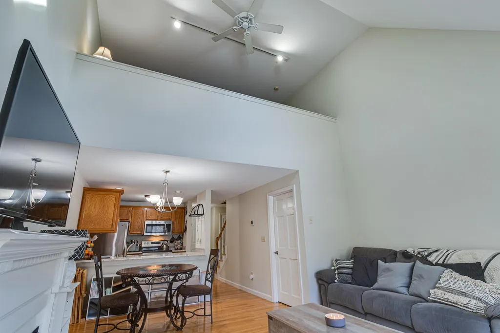 11 Montrose Drive Stratham NH 03885