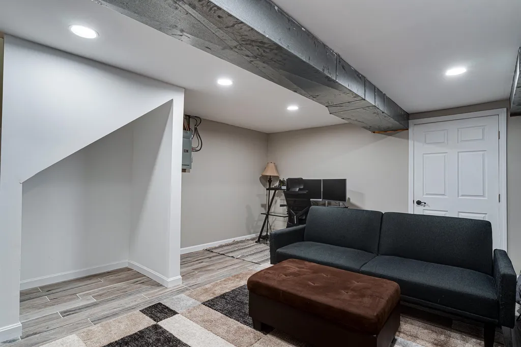 11 Montrose Drive Stratham NH 03885