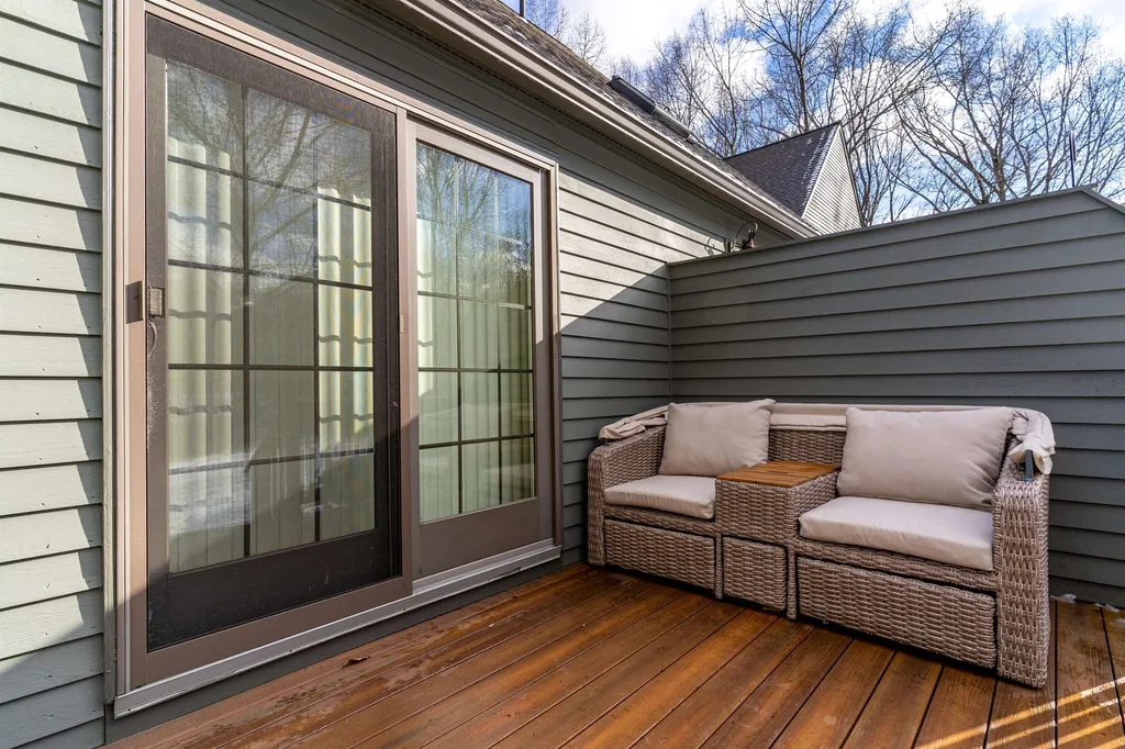 11 Montrose Drive Stratham NH 03885