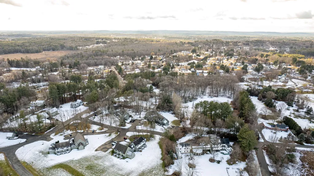 11 Montrose Drive Stratham NH 03885