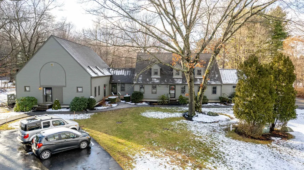 11 Montrose Drive Stratham NH 03885