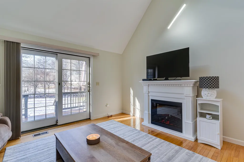 11 Montrose Drive Stratham NH 03885