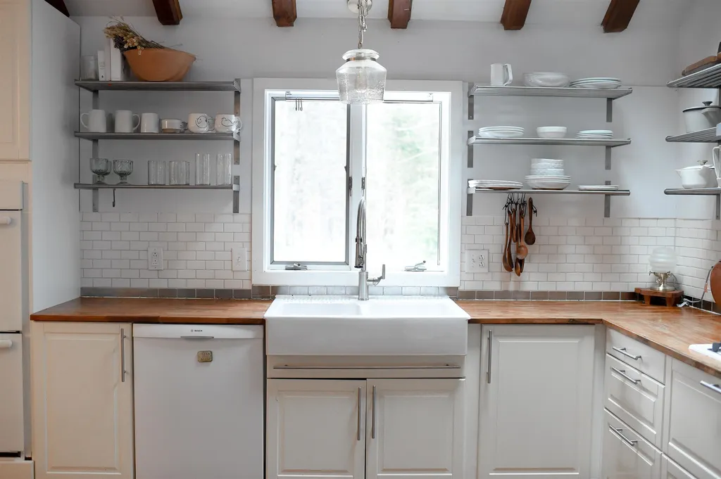 33 Spring Valley Drive Grantham NH 03753