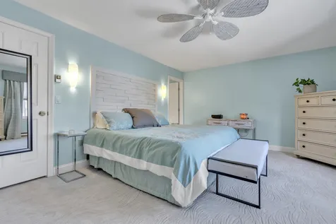 35 Harbor Way Wolfeboro NH 03894
