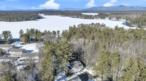 35 Harbor Way Wolfeboro NH 03894