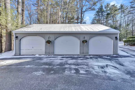 35 Harbor Way Wolfeboro NH 03894
