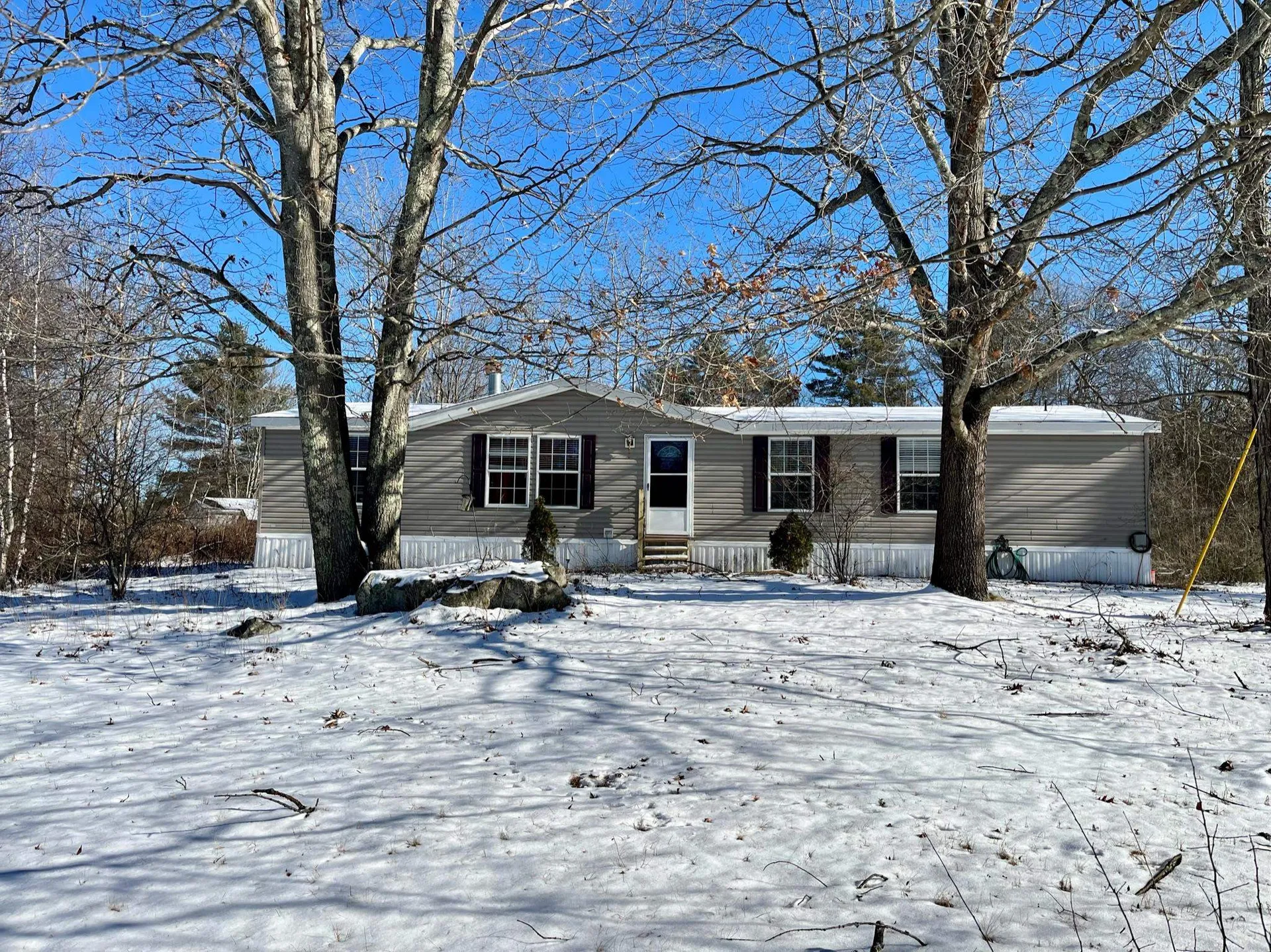 7 Welch Lane Raymond NH 03077