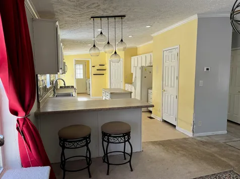 7 Welch Lane Raymond NH 03077