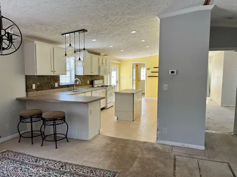 7 Welch Lane Raymond NH 03077