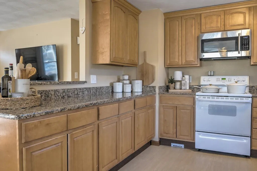 53 American Avenue Keene NH 03431