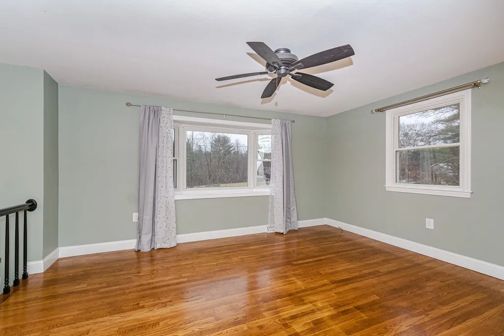 25 Monticello Drive Pelham NH 03076