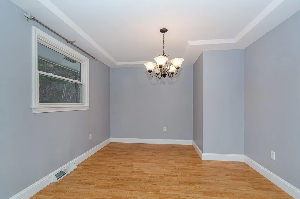 25 Monticello Drive Pelham NH 03076
