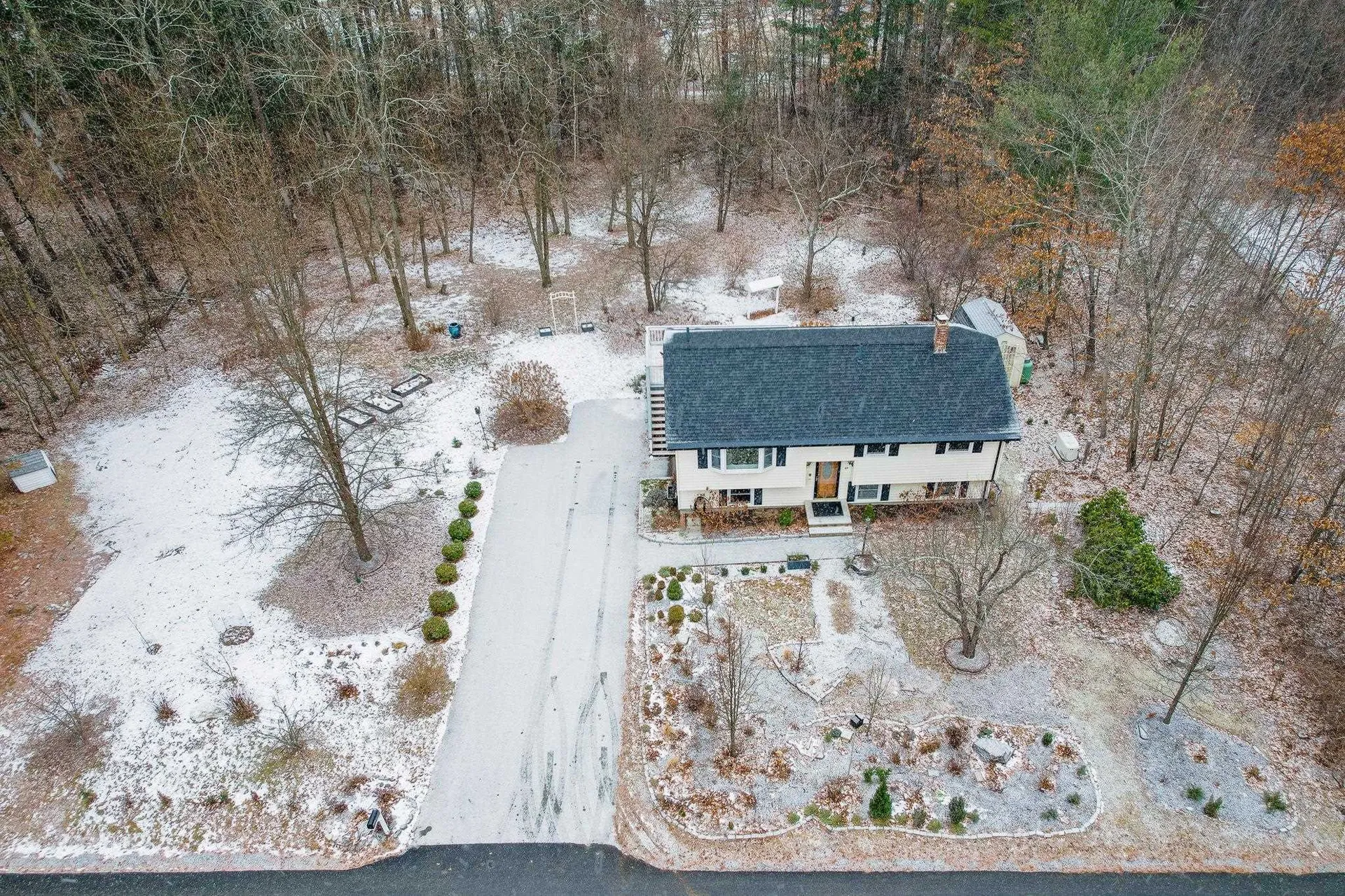 25 Monticello Drive Pelham NH 03076