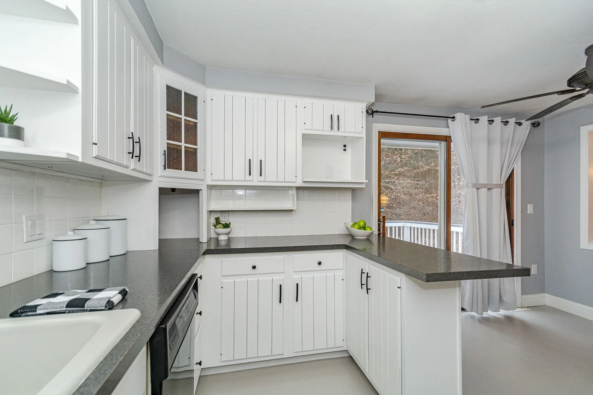 25 Monticello Drive Pelham NH 03076