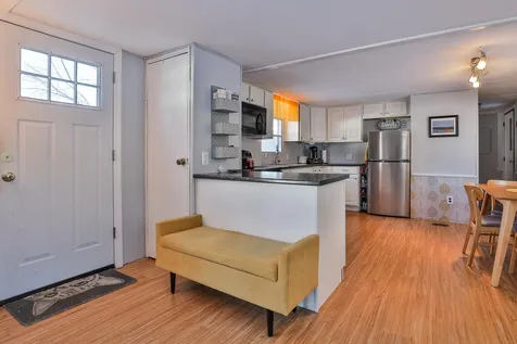 22 Mark Street Nashua NH 03062