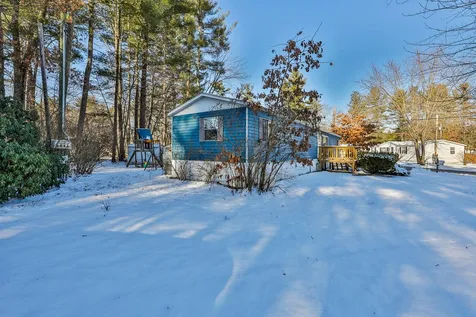 22 Mark Street Nashua NH 03062