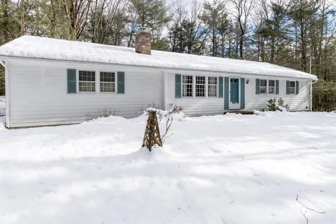 3 Woodland Drive Amherst NH 03031