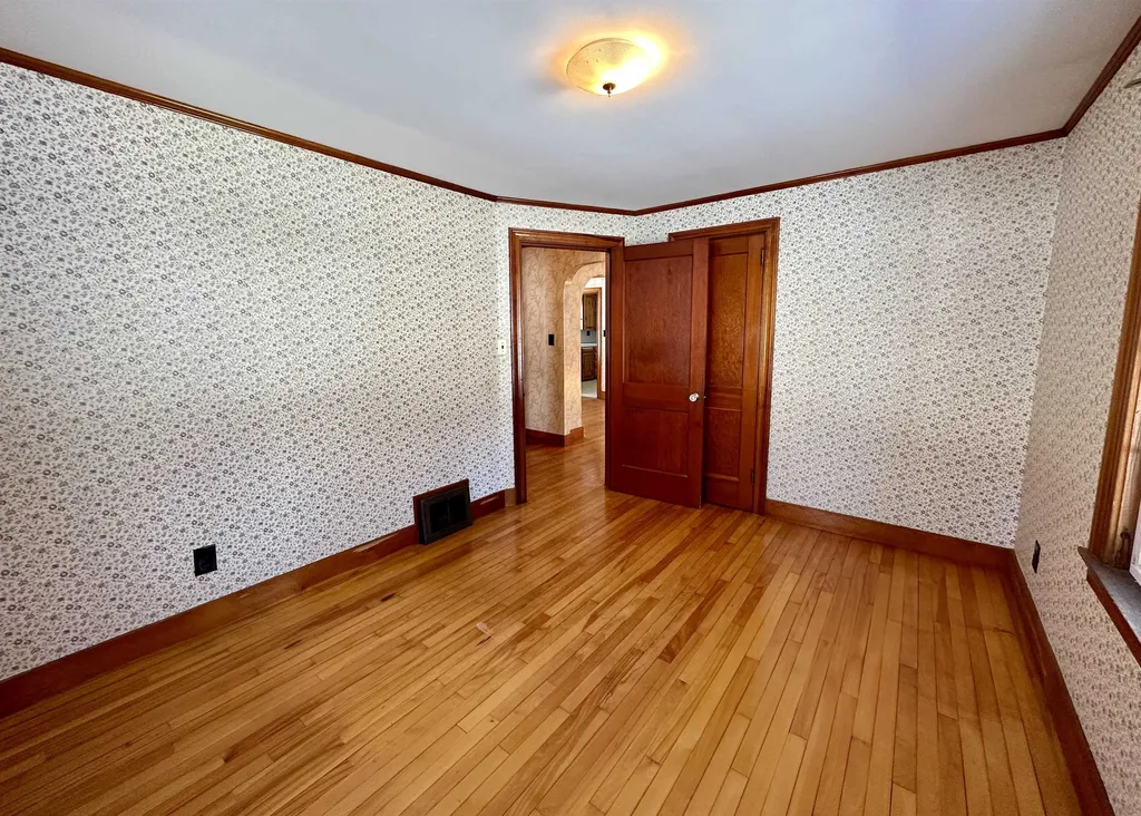 181 Cheney Street Newport NH 03773