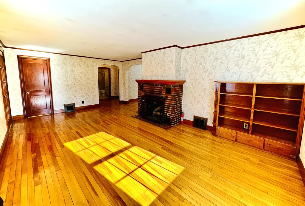 181 Cheney Street Newport NH 03773