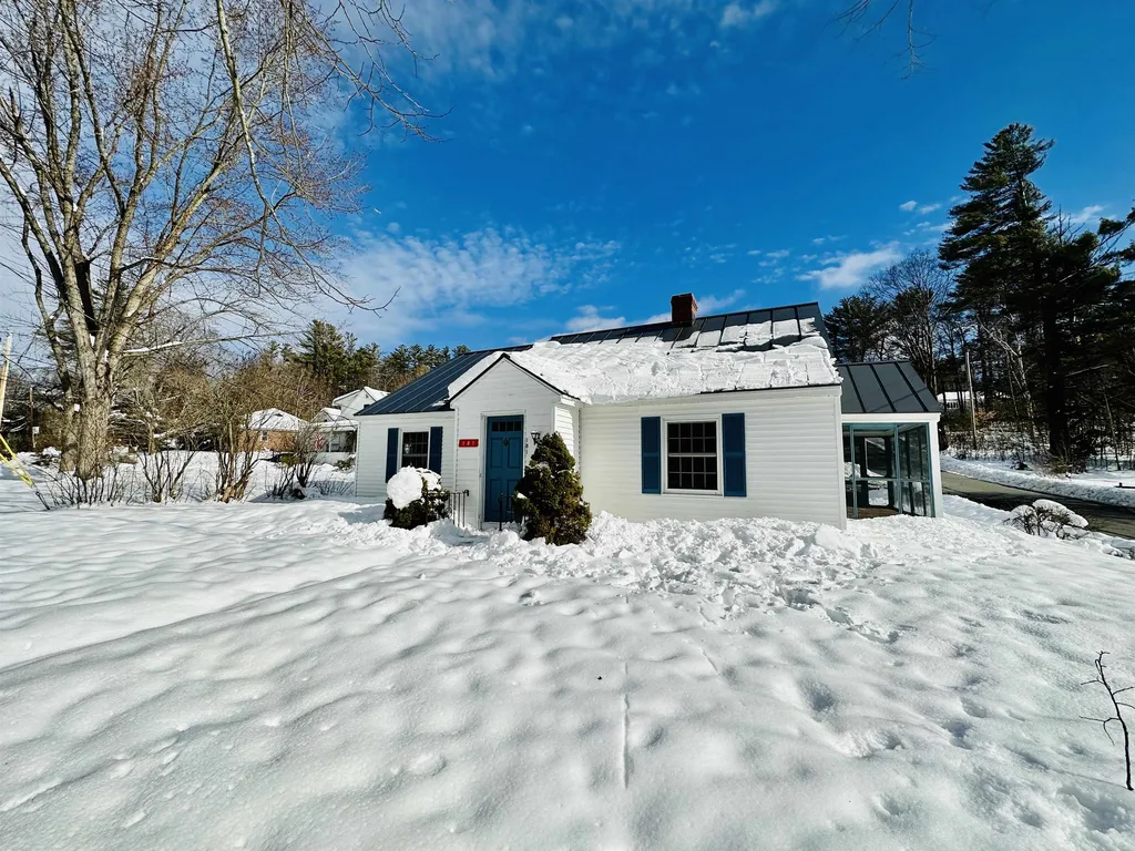 181 Cheney Street Newport NH 03773