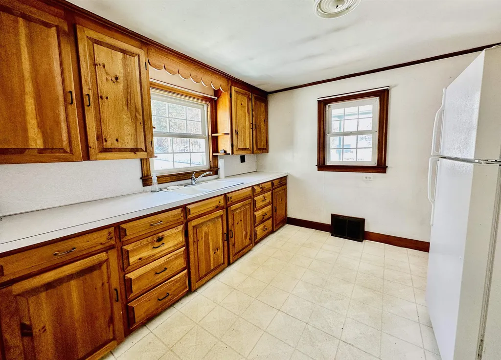 181 Cheney Street Newport NH 03773