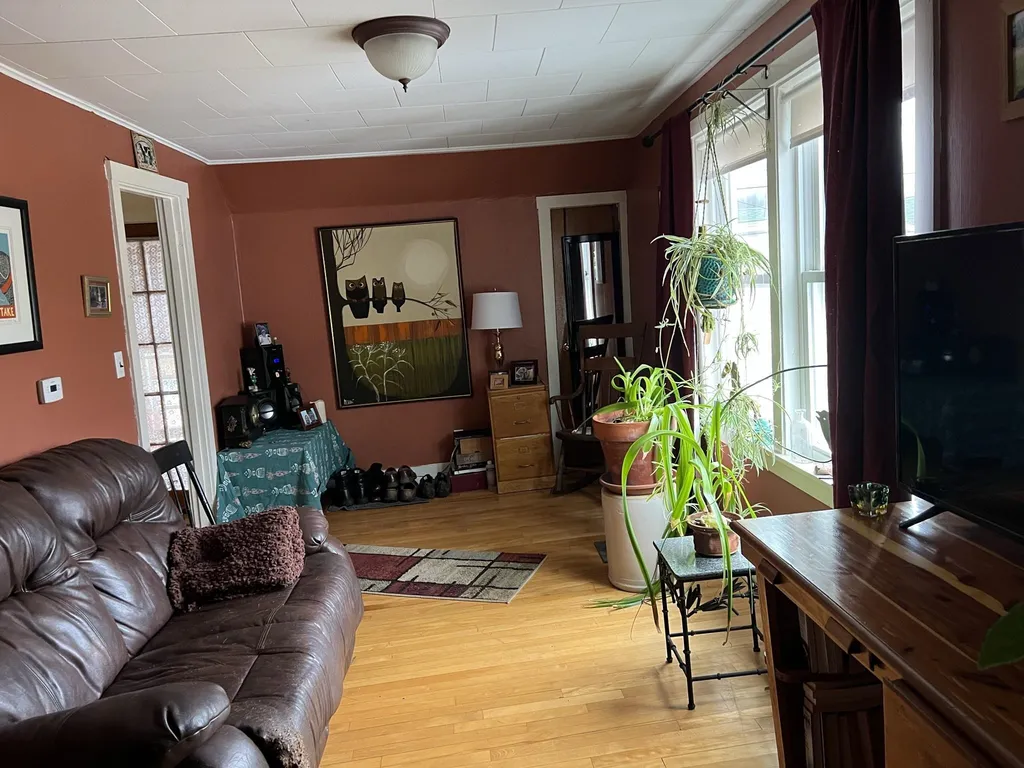 118 South Main Street Waterbury VT 05676
