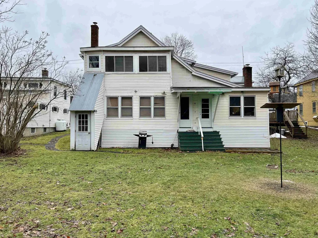 118 South Main Street Waterbury VT 05676