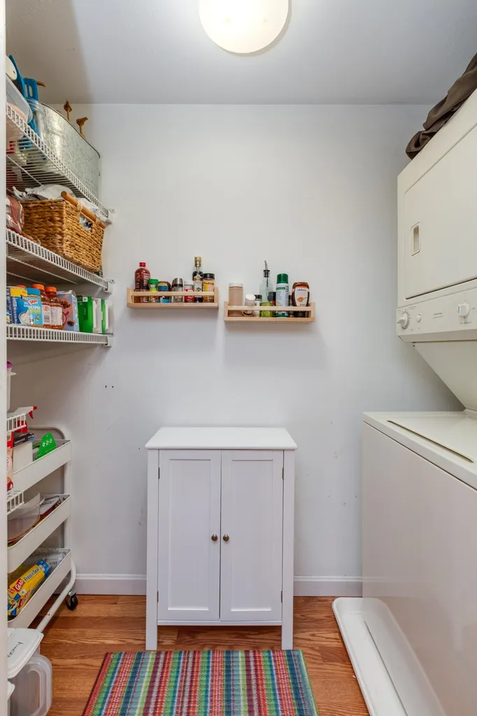 16 Vista Ridge Drive Londonderry NH 03053