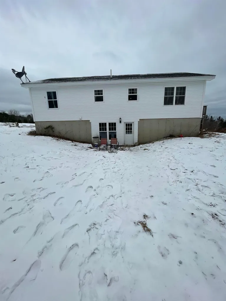 285 Currier Road Hill NH 03243