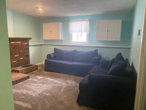 6 Gordon Drive Londonderry NH 03053