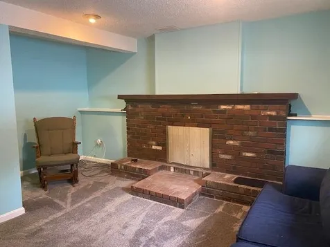 6 Gordon Drive Londonderry NH 03053
