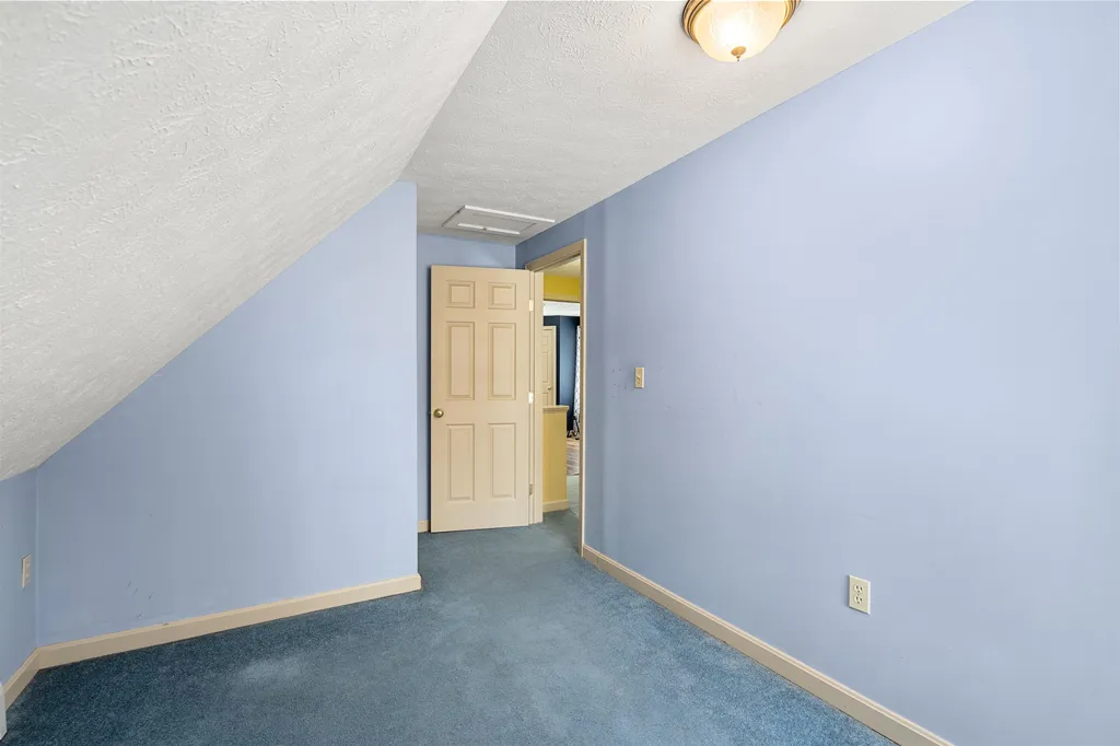 472 Barnard Hill Road Weare NH 03281