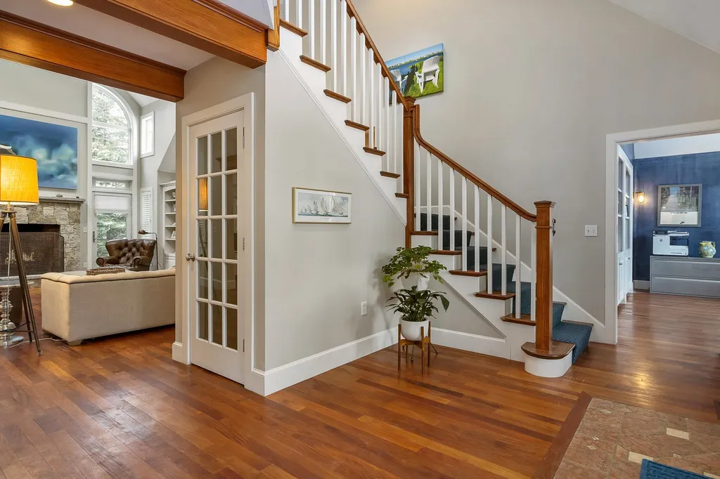 82 Abigale Lane New Castle NH 03854