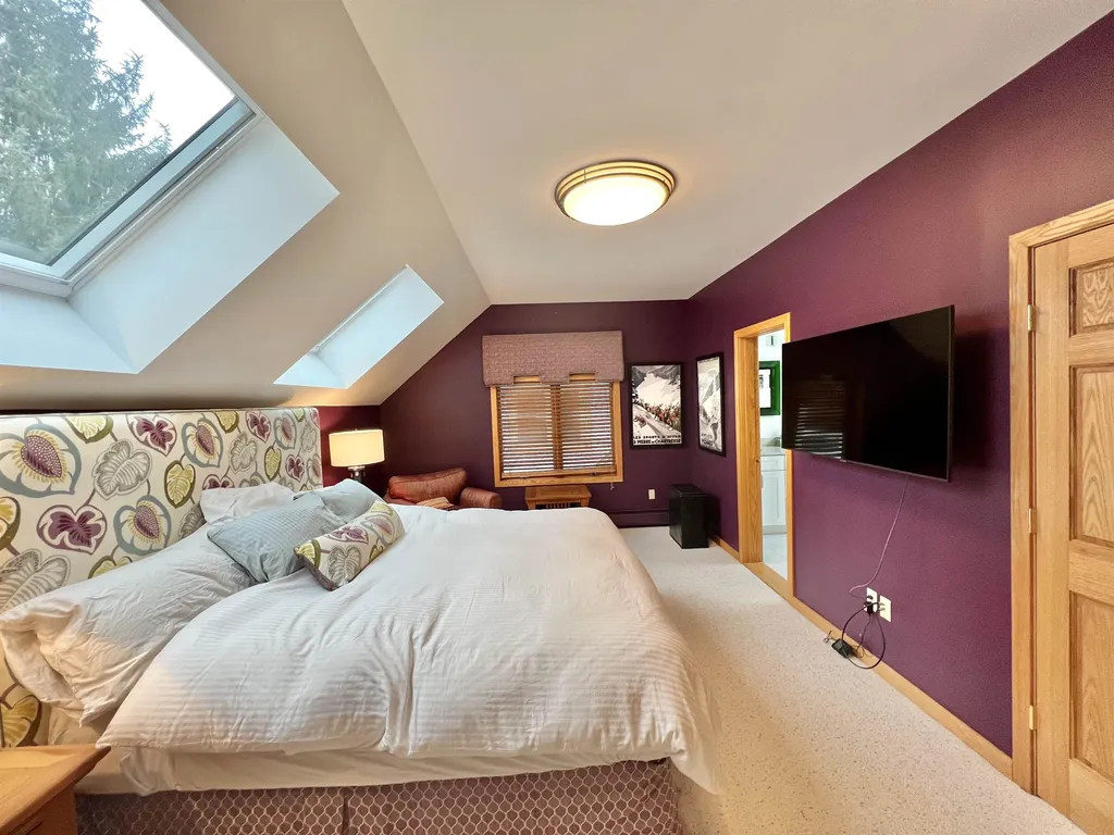 10 Middle Ridge Road Winhall VT 05340