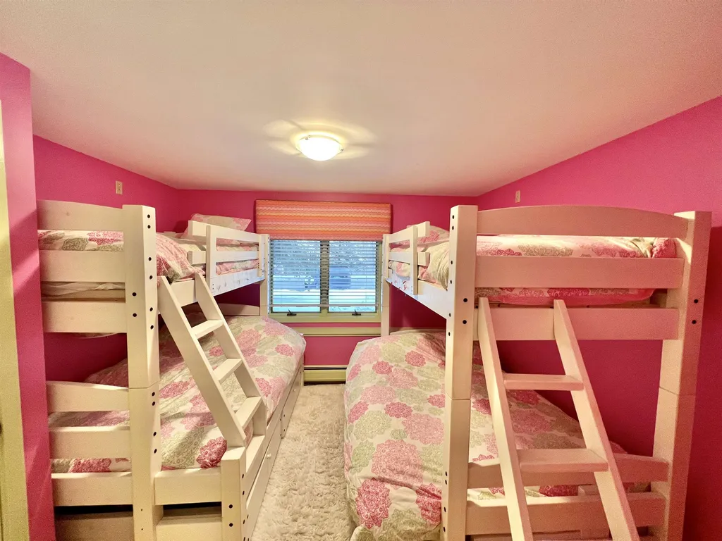 10 Middle Ridge Road Winhall VT 05340