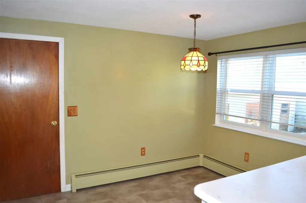 21 Euclid Avenue Nashua NH 03060