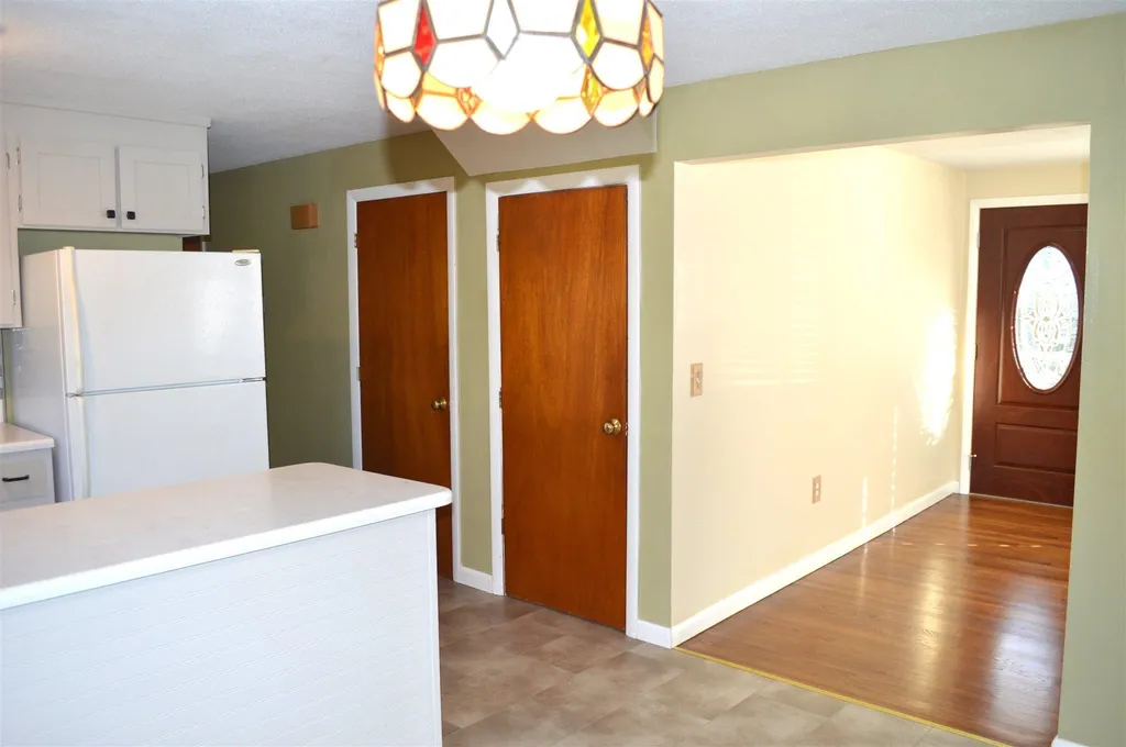 21 Euclid Avenue Nashua NH 03060