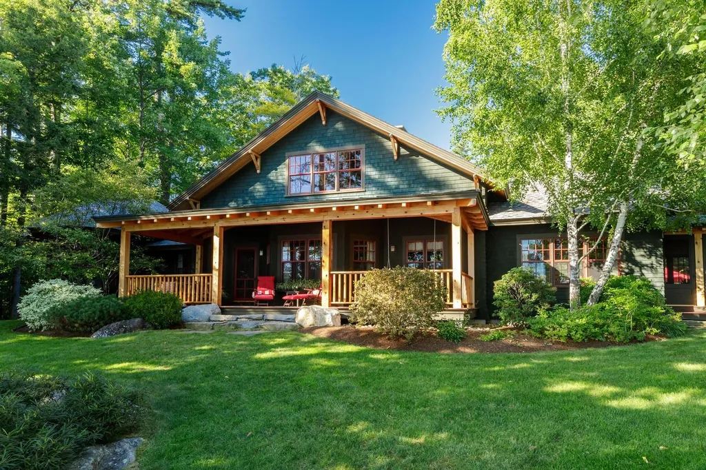 27 Echo Landing Road Moultonborough NH 03254