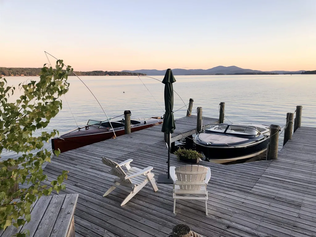 27 Echo Landing Road Moultonborough NH 03254