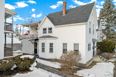 654 Chestnut Street Manchester NH 03104
