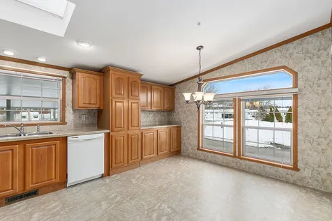 67 Hagop Road Salem NH 03079
