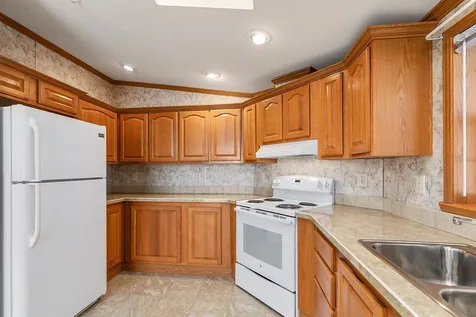 67 Hagop Road Salem NH 03079