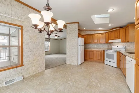 67 Hagop Road Salem NH 03079