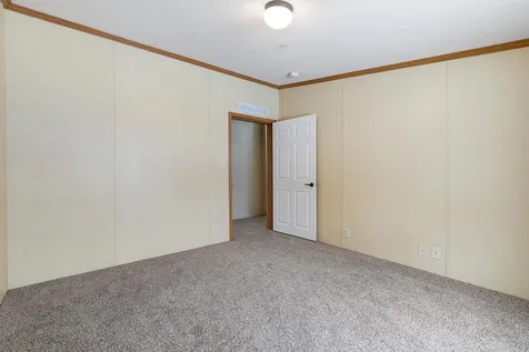 67 Hagop Road Salem NH 03079