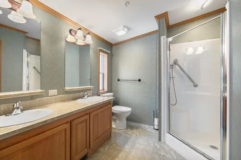 67 Hagop Road Salem NH 03079
