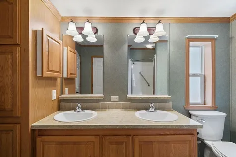 67 Hagop Road Salem NH 03079