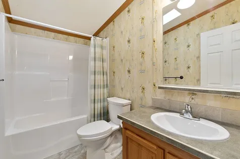 67 Hagop Road Salem NH 03079