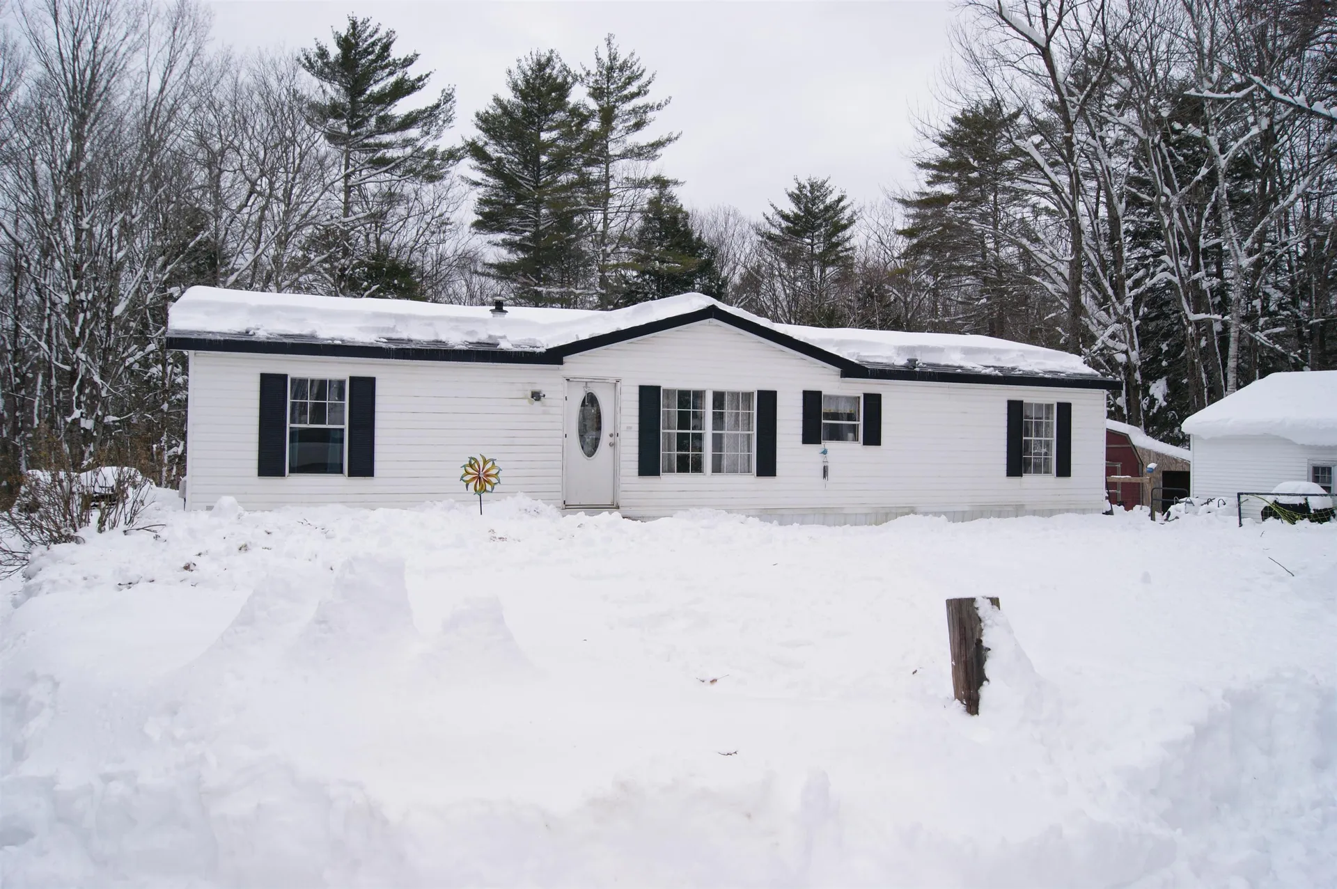 901 Beauty Hill Road Barnstead NH 03218