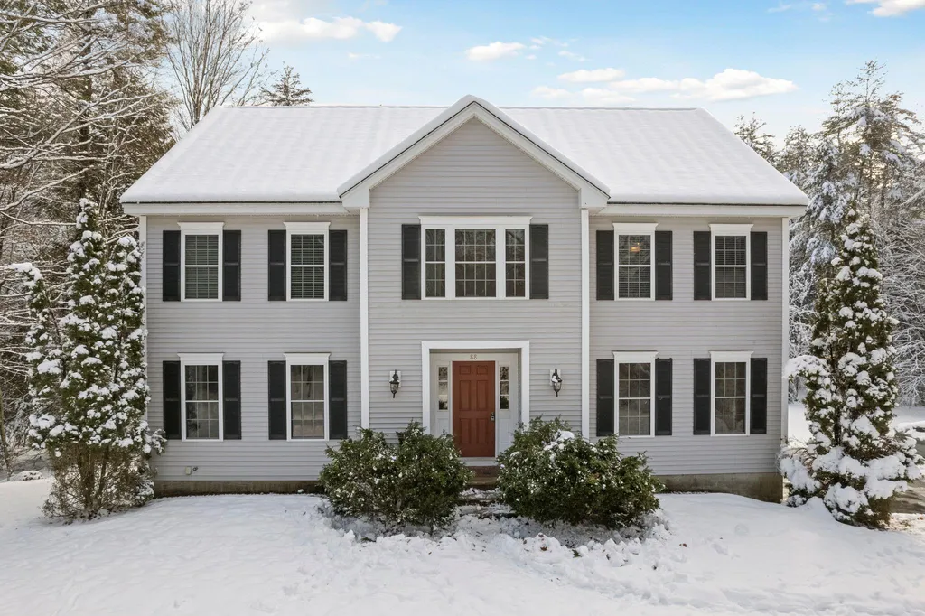 88 Gilson Road Nashua NH 03062