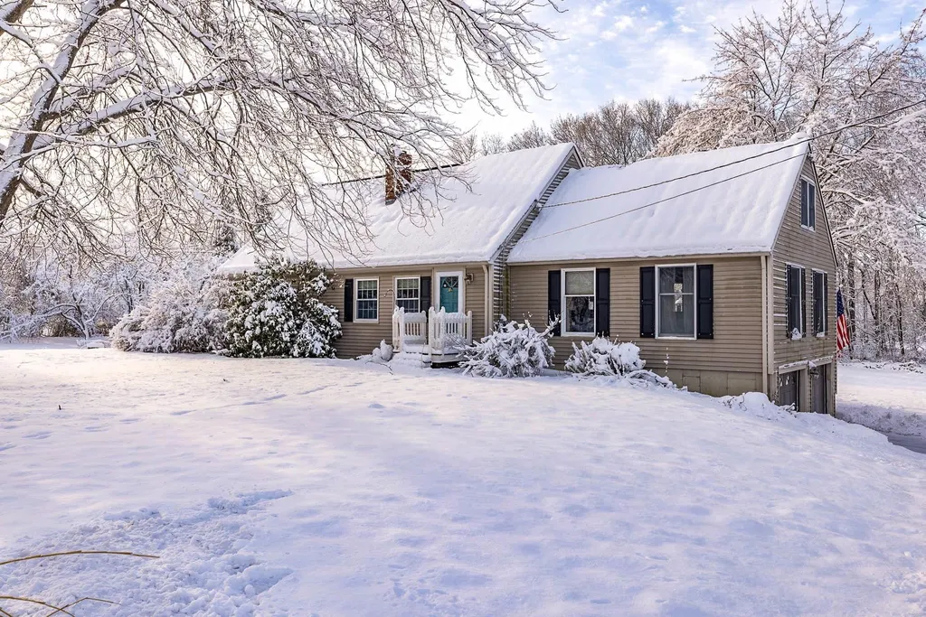 1 Jason Drive Stratham NH 03885